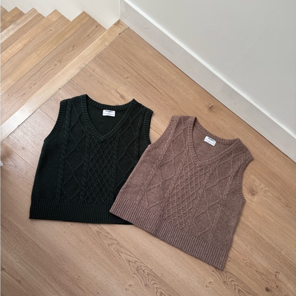 Old Navy Cable Knit Sweater Vest bundle